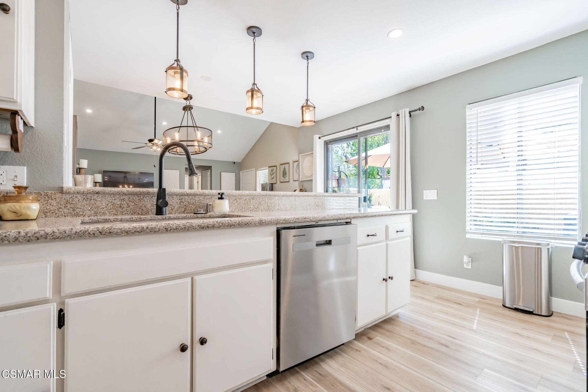 5384 Rainwood Street, Unit 90 Simi Valley, CA 93063 - Photo 15 of 40 20-web-or-mls-_CK12490