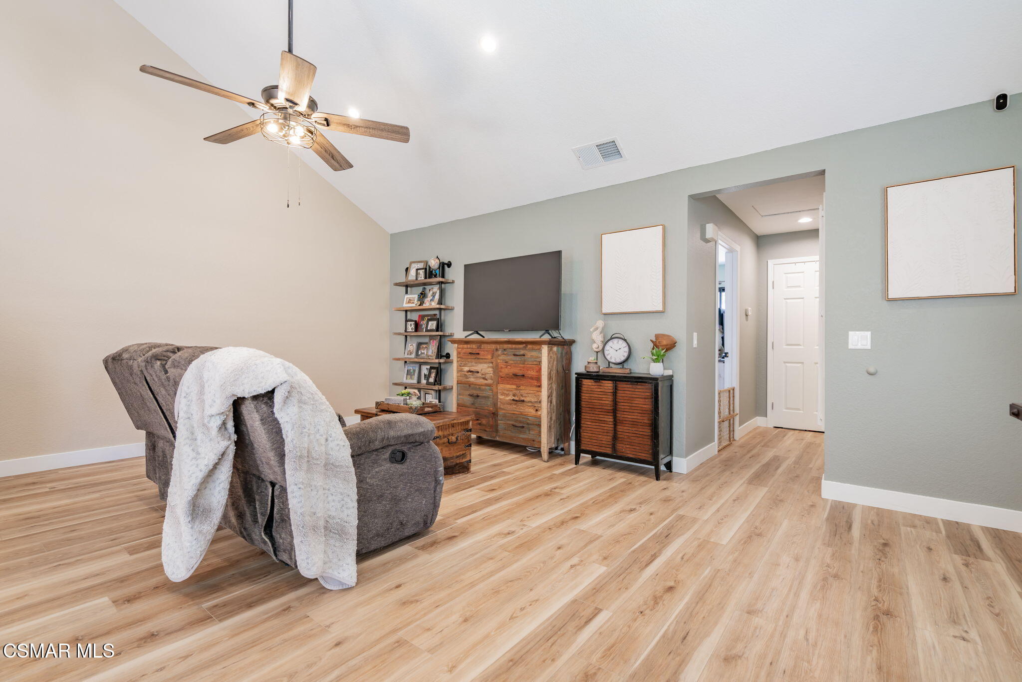 5384 Rainwood Street, Unit 90 Simi Valley, CA 93063 - Photo 3 of 40 8-web-or-mls-_CK12478