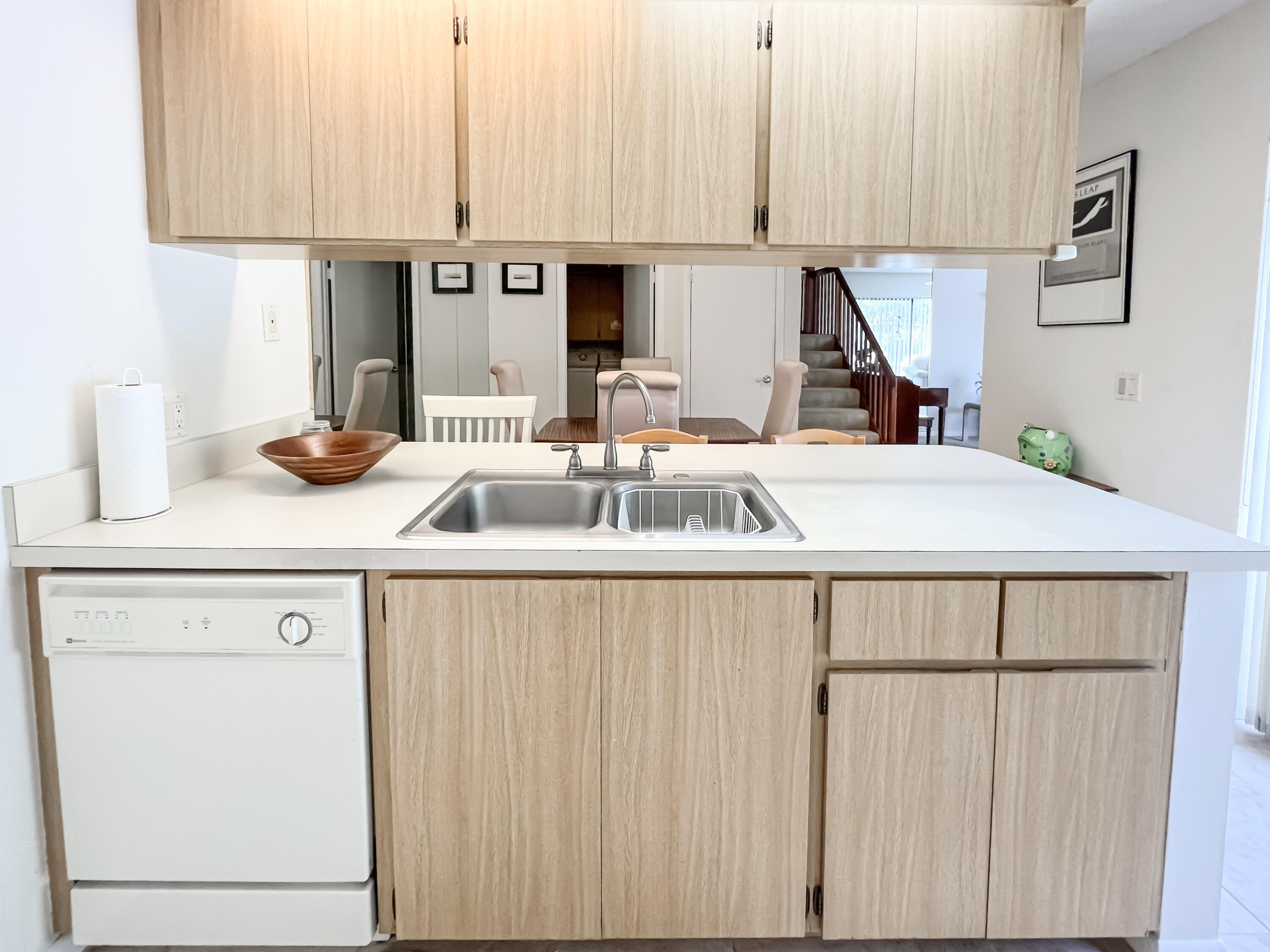 1950 19th Court Jupiter, FL 33477 - Photo 12 of 37 IMG_5900