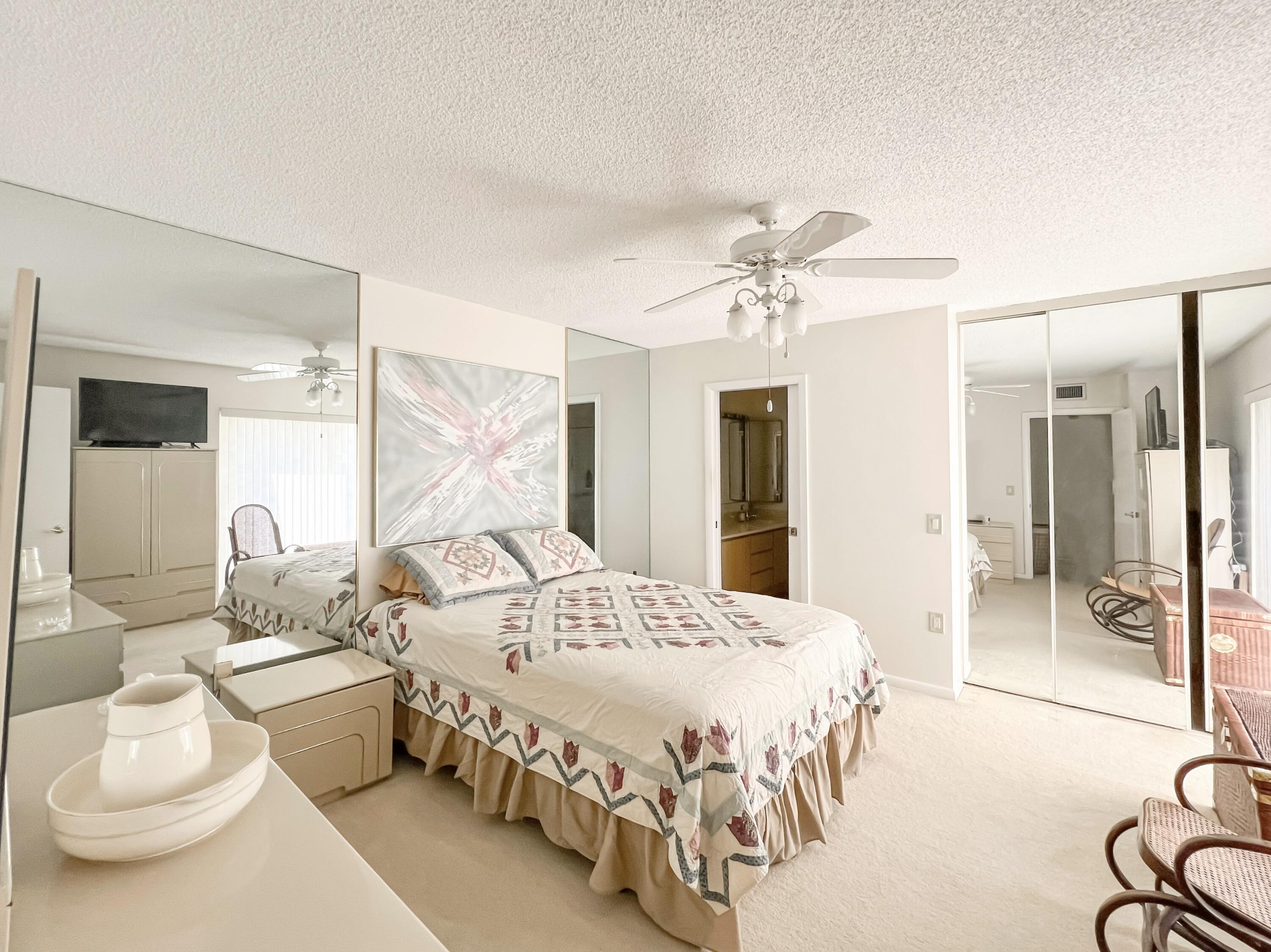 1950 19th Court Jupiter, FL 33477 - Photo 19 of 37 IMG_5910