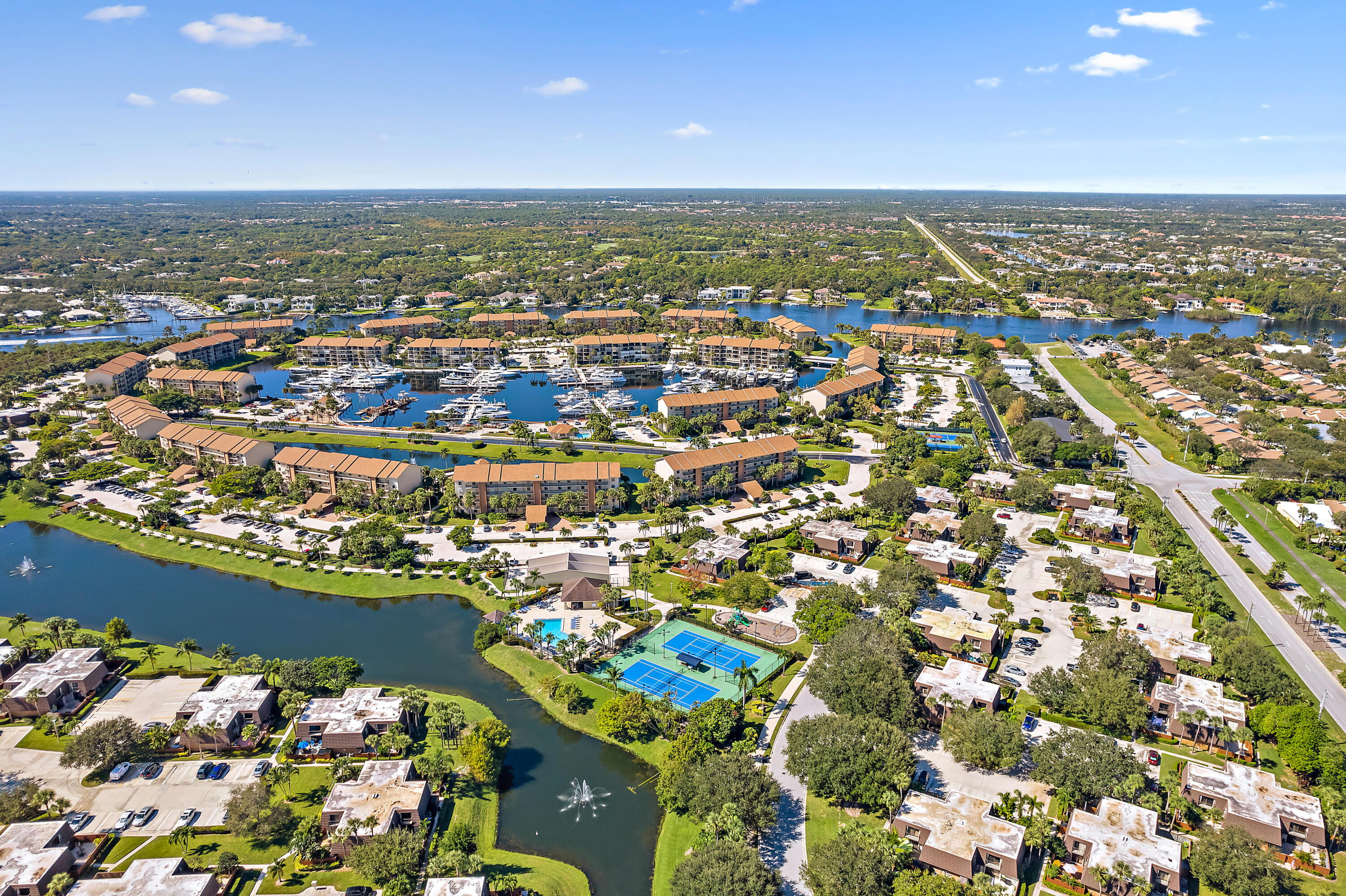 1950 19th Court Jupiter, FL 33477 - Photo 33 of 37 012-TheBluffsLakes-FL-FULL