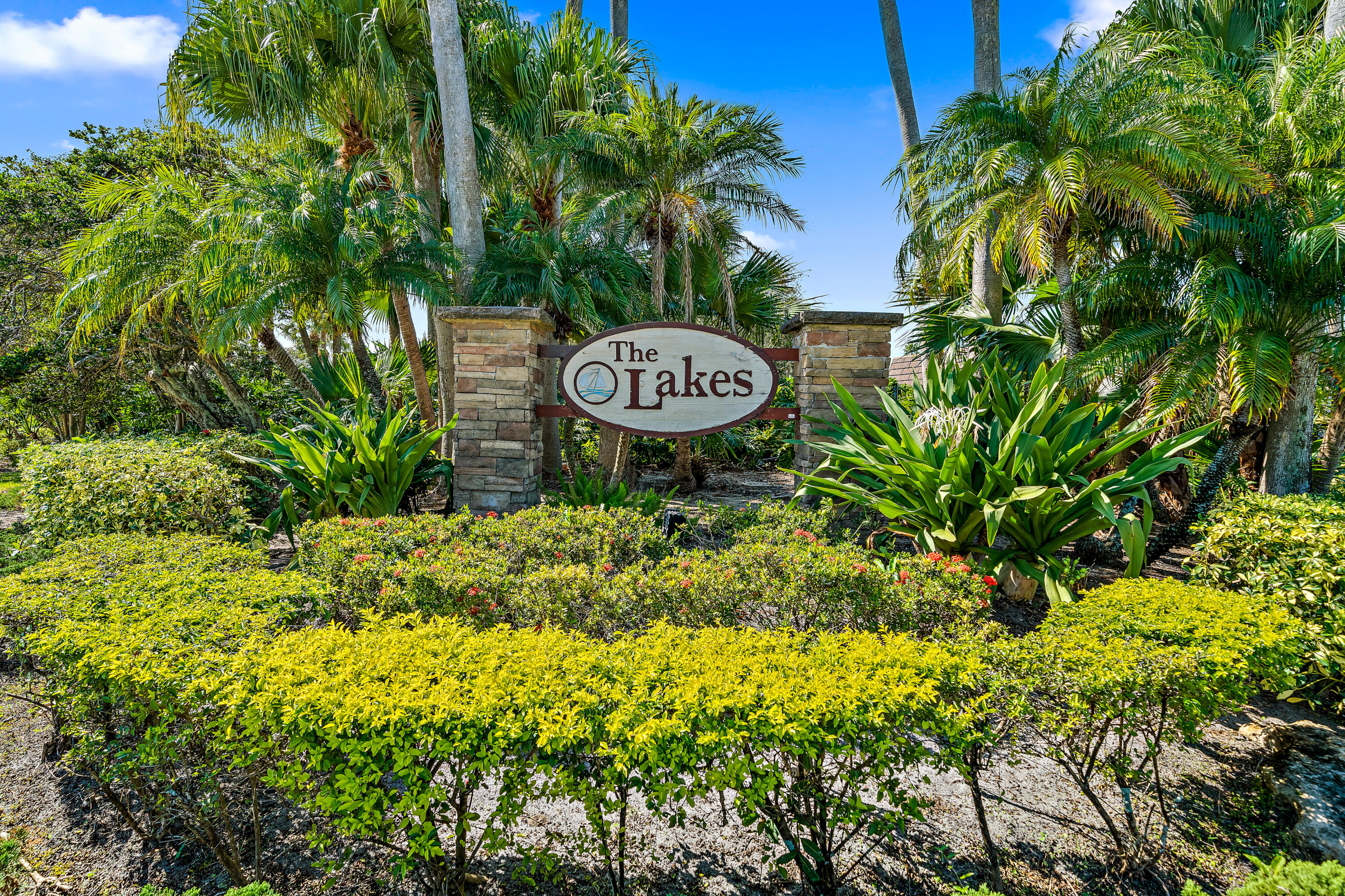 1950 19th Court Jupiter, FL 33477 - Photo 36 of 37 002-TheBluffsLakes-FL-FULL