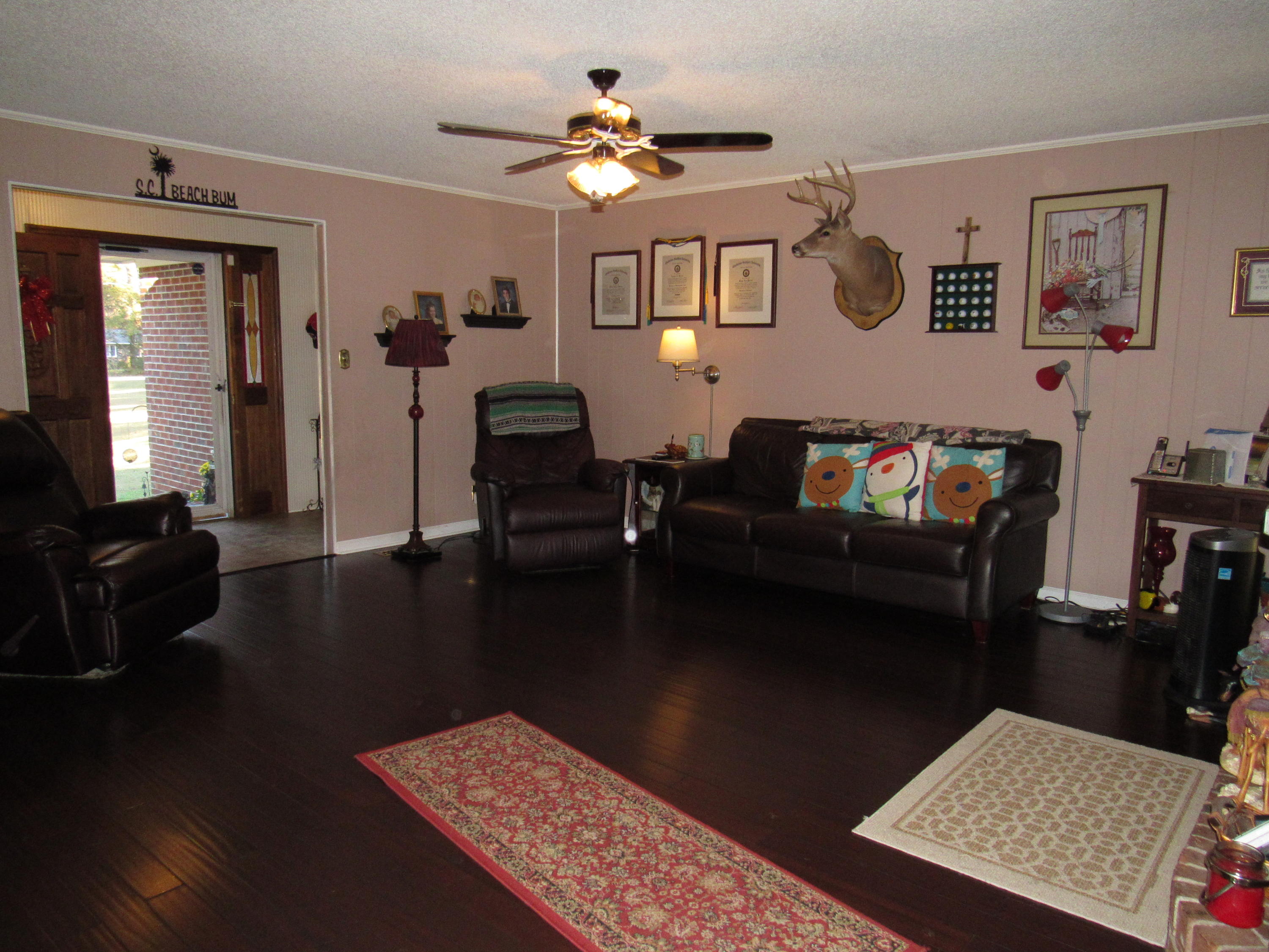 2069 Highway 61 Ridgeville, SC 29472 - Photo 8 of 38 Family Room