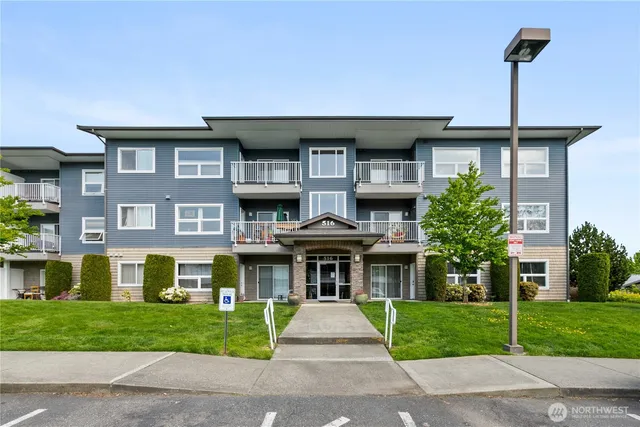 $359,000 | 516 Darby Drive, Unit 213, Bellingham, WA 98226