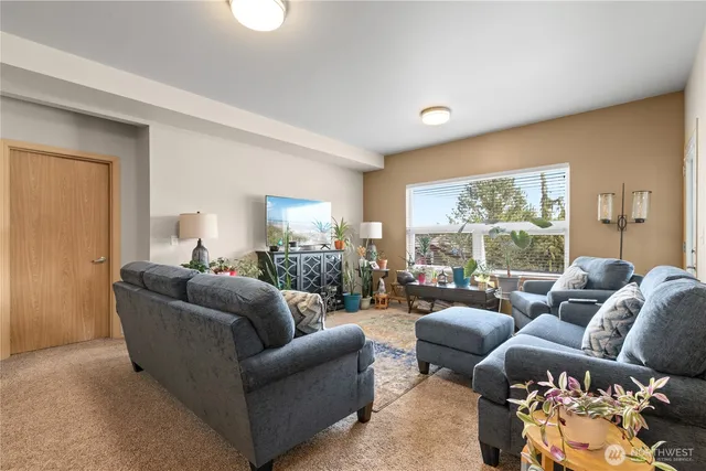 $359,000 | 516 Darby Drive, Unit 213, Bellingham, WA 98226