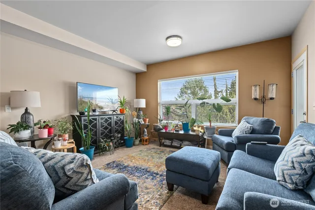 $359,000 | 516 Darby Drive, Unit 213, Bellingham, WA 98226