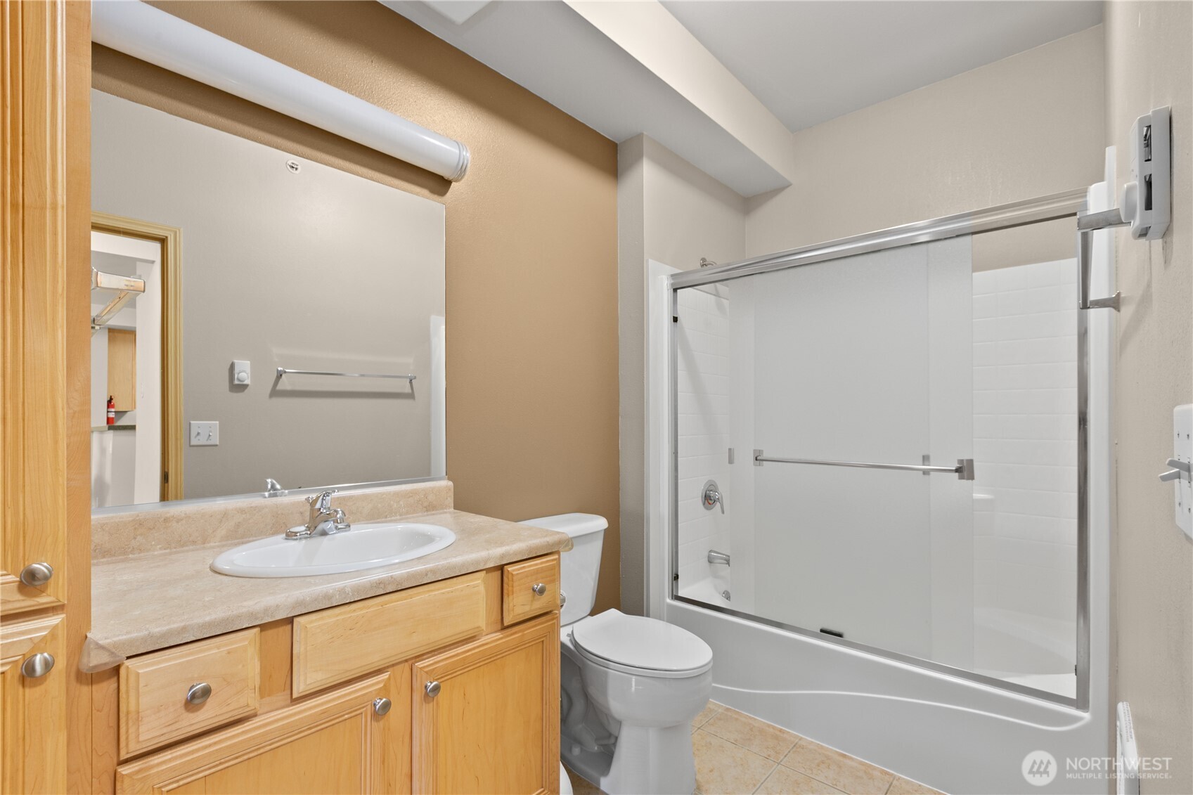 516 Darby Drive, Unit 213 Bellingham, WA 98226 - Photo 14 of 31