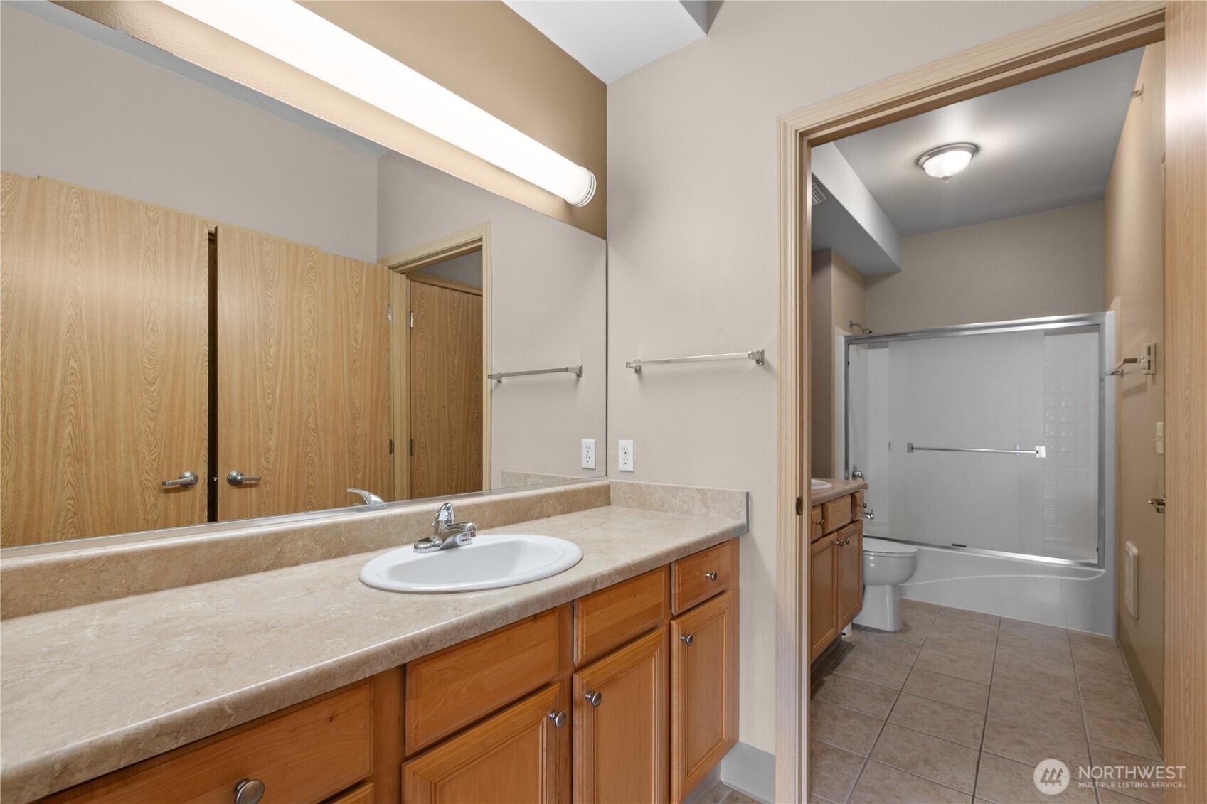 516 Darby Drive, Unit 213 Bellingham, WA 98226 - Photo 16 of 31