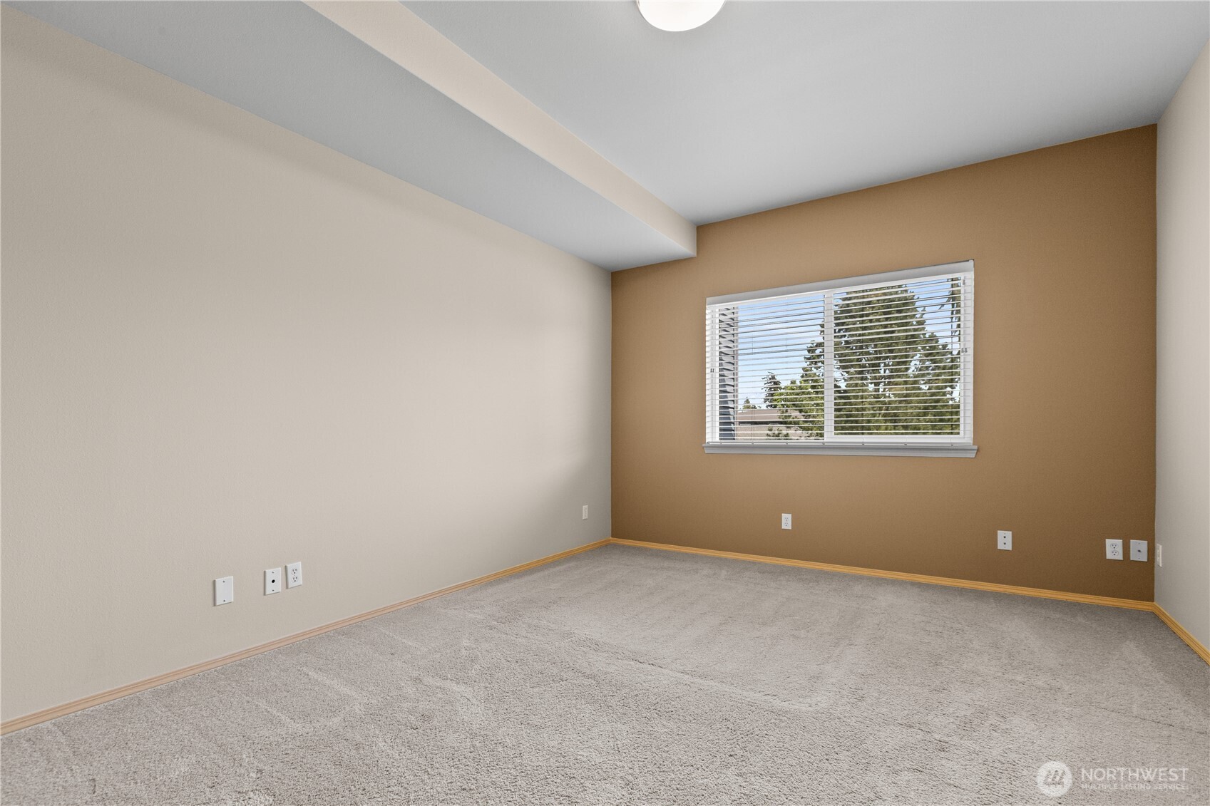 516 Darby Drive, Unit 213 Bellingham, WA 98226 - Photo 23 of 31