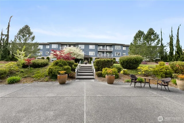 $359,000 | 516 Darby Drive, Unit 213, Bellingham, WA 98226