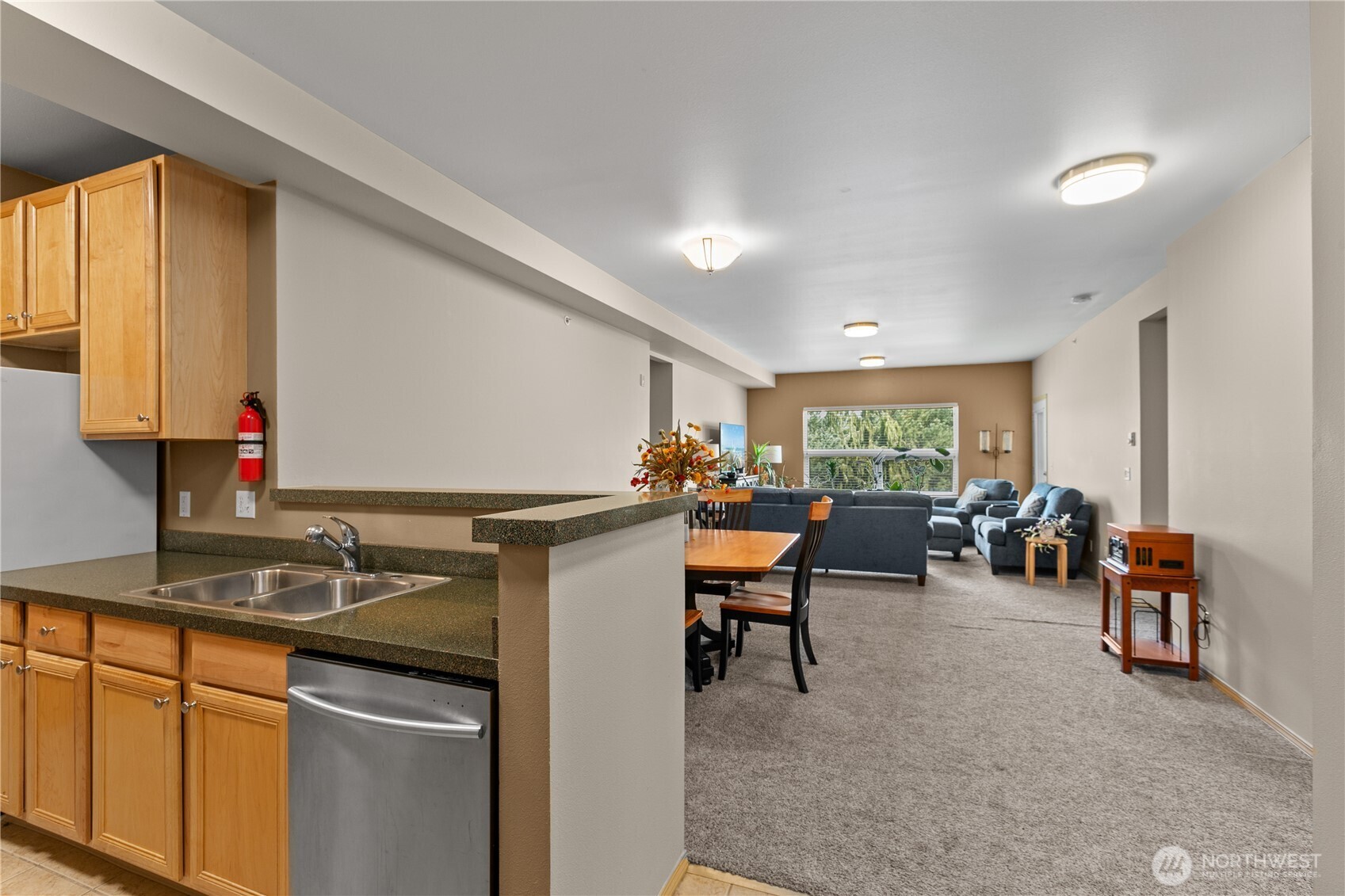 516 Darby Drive, Unit 213 Bellingham, WA 98226 - Photo 7 of 31