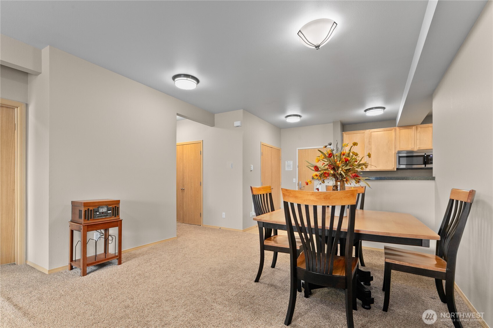 516 Darby Drive, Unit 213 Bellingham, WA 98226 - Photo 9 of 31