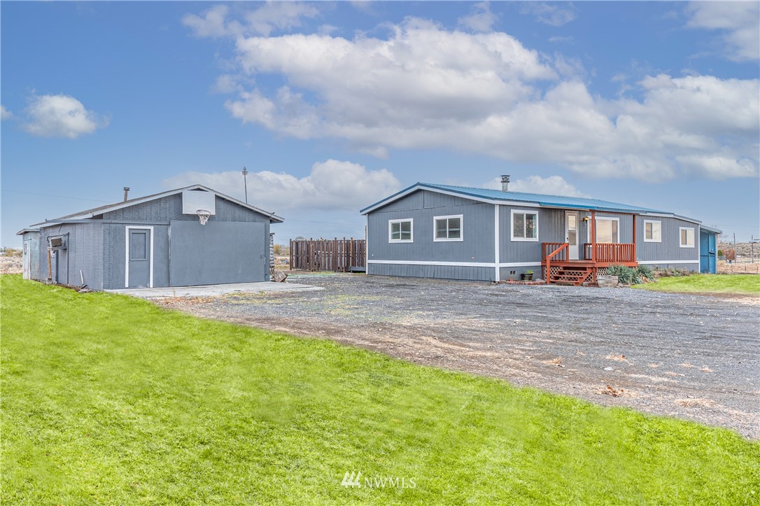 12923 Rd A.5 Northwest Ephrata, WA 98823 - Photo 1 of 40 Gallery Image 1
