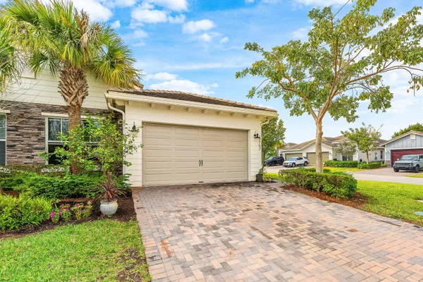 $499,900 | 19762 Weathervane Way, Loxahatchee, FL 33470