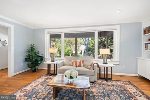 $1,789,000 | 5191 Linnean Terrace Northwest, Washington, DC 20008