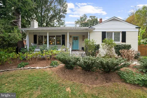 $1,789,000 | 5191 Linnean Terrace Northwest, Washington, DC 20008