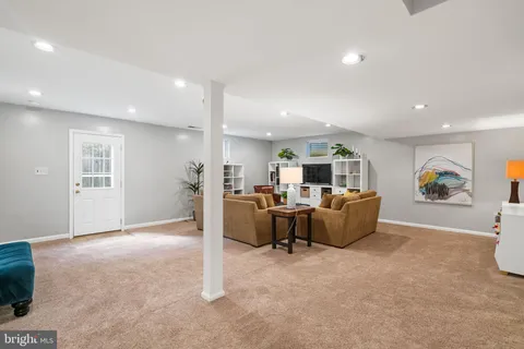 $1,789,000 | 5191 Linnean Terrace Northwest, Washington, DC 20008