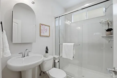 $1,025,000 | 4245 Wine Country Court, Napa, CA 94558