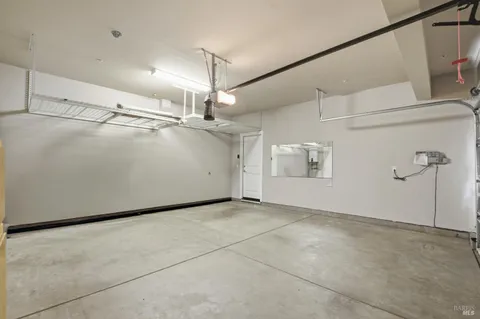 $1,025,000 | 4245 Wine Country Court, Napa, CA 94558