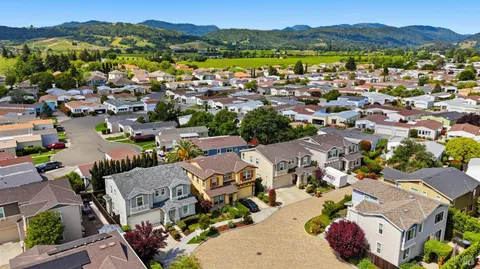 $1,025,000 | 4245 Wine Country Court, Napa, CA 94558