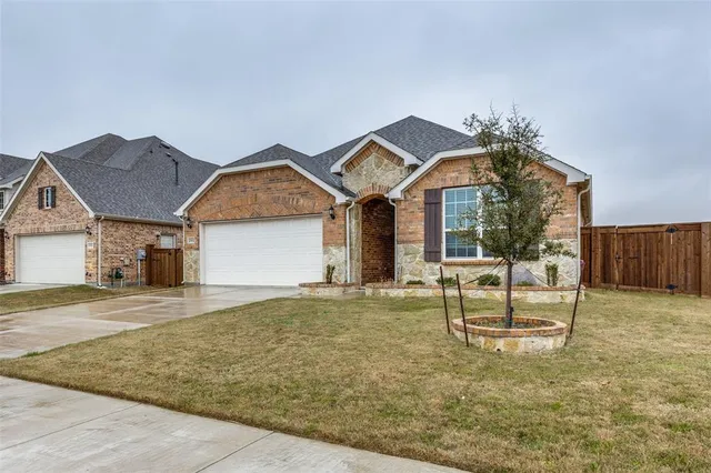 $2,875 | 2502 Wallingford Drive, Mansfield, TX 76084