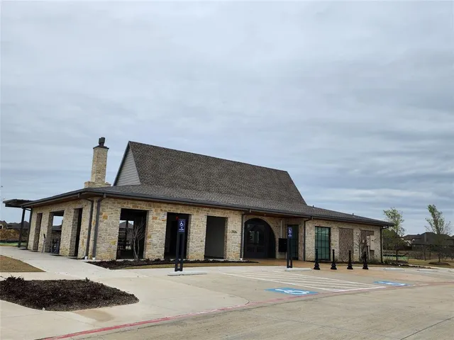 $2,875 | 2502 Wallingford Drive, Mansfield, TX 76084