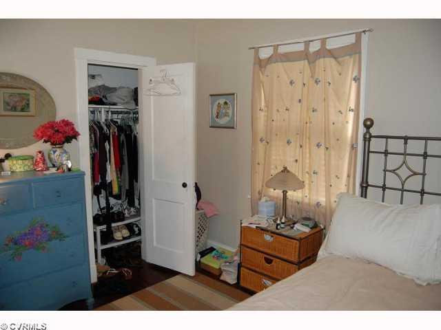 609 Rothesay Road Richmond, VA 23221 - Photo 7 of 11 Other - Full Hall Bathroom