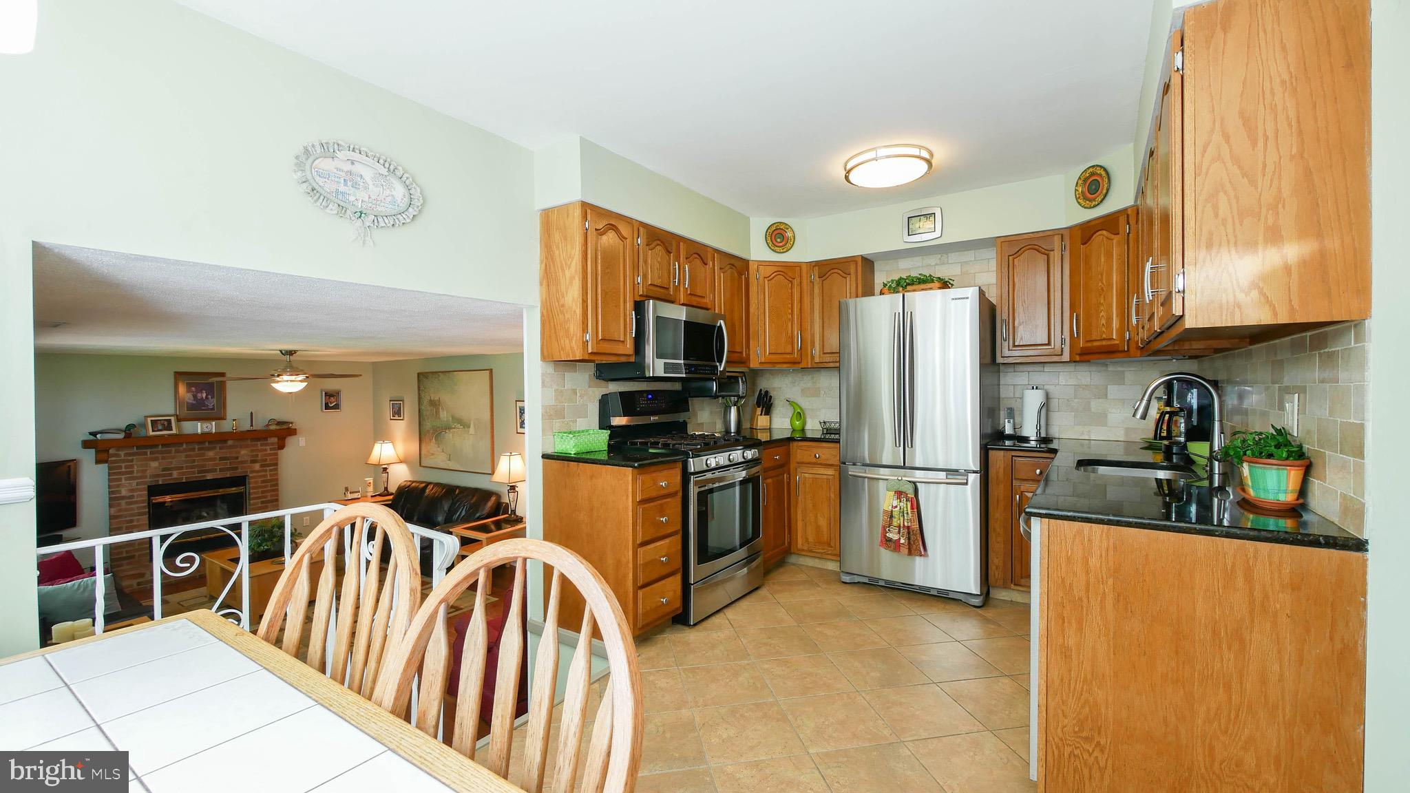 518 Fairhurst Road Fairless Hills, PA 19030 - Photo 12 of 42 Gallery Image 12