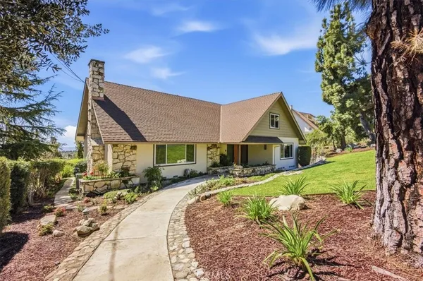 $1,290,000 | 2435 Sierra Drive, Upland, CA 91784
