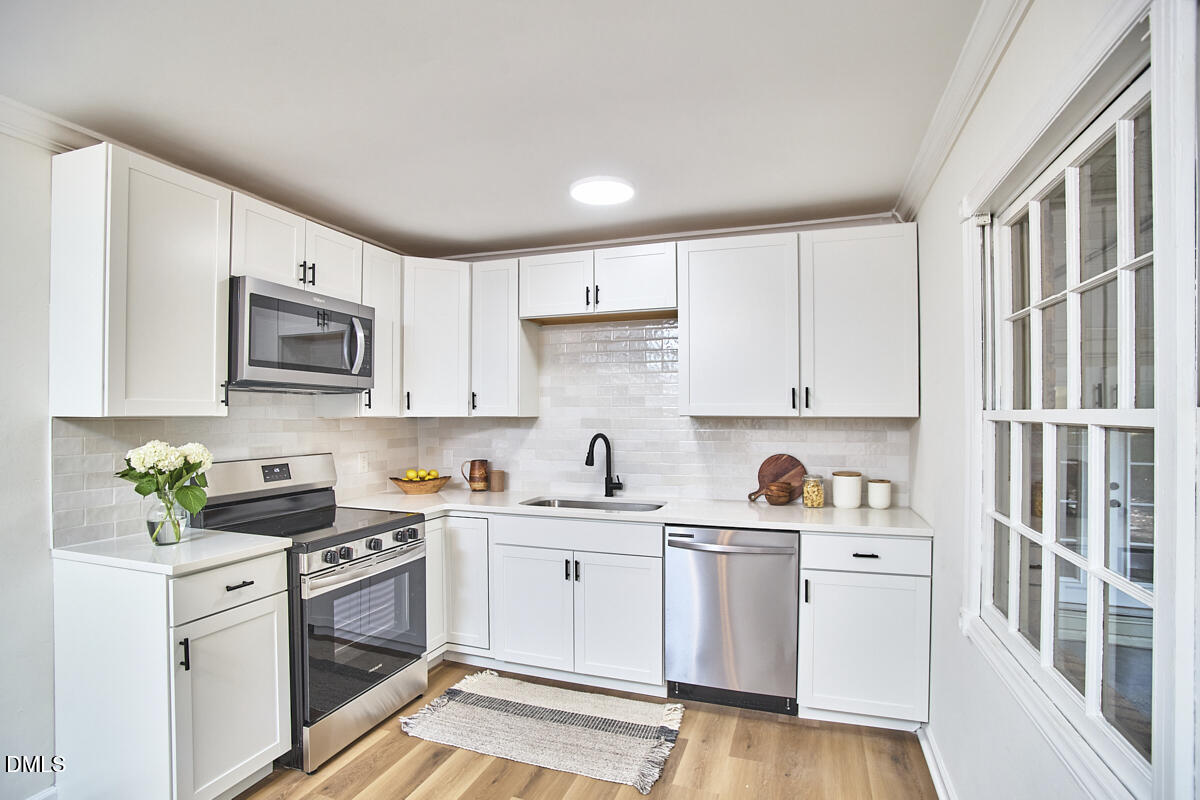 2709 Evers Drive Raleigh, NC 27610 - Photo 6 of 40 024
