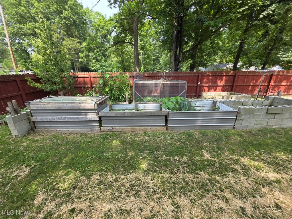 4810 Hickory Road West Farmington, OH 44491 - Photo 35 of 40