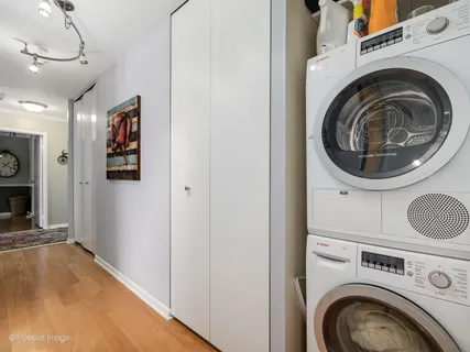 $565,000 | 50 East Bellevue Place, Unit 1804, Chicago, IL 60611