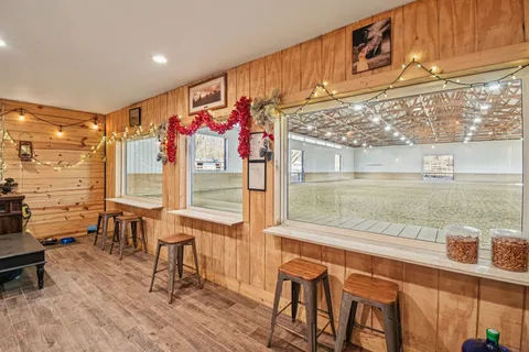 $2,150,000 | 708 South Rose Farm Road, Woodstock, IL 60098