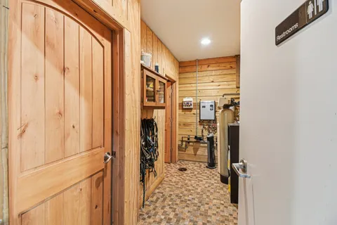 $2,150,000 | 708 South Rose Farm Road, Woodstock, IL 60098