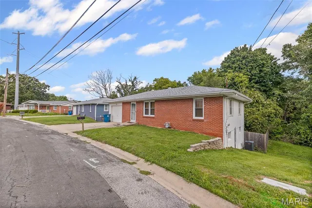 $155,000 | 519 Sullivan Street, East Alton, IL 62024
