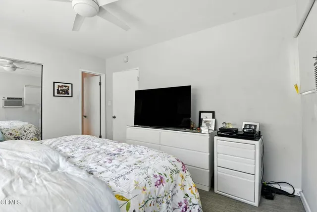 $3,200,000 | 122 North Croft Avenue, Los Angeles, CA 90048