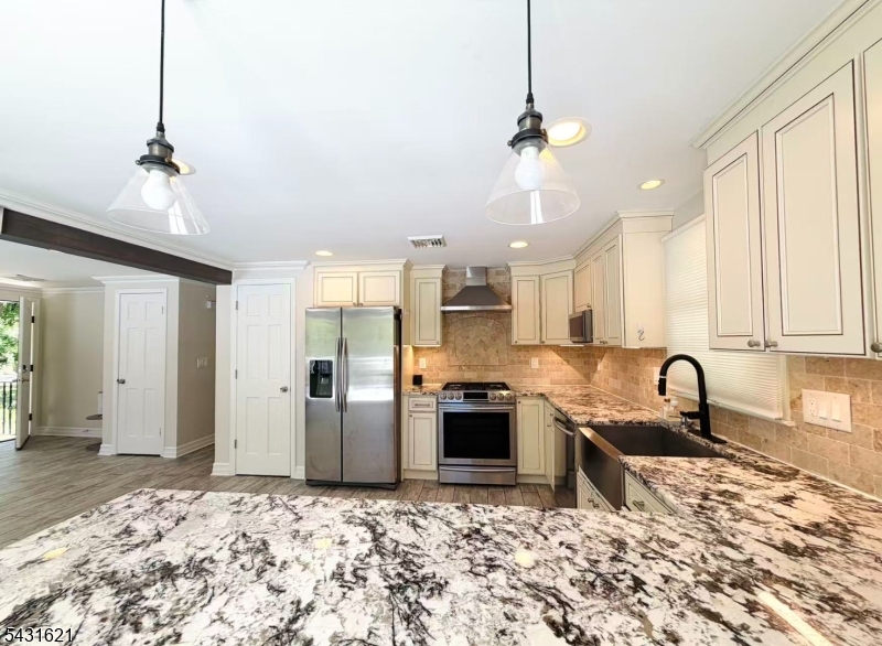23 Hillcrest Road Warren, NJ 07059 - Photo 13 of 35