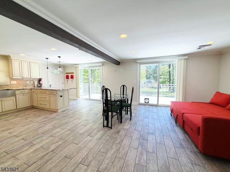 23 Hillcrest Road Warren, NJ 07059 - Photo 2 of 35