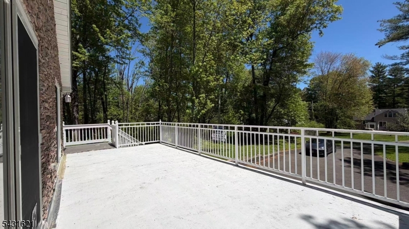 23 Hillcrest Road Warren, NJ 07059 - Photo 31 of 35