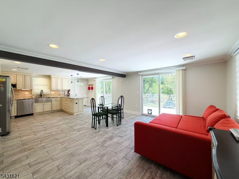 23 Hillcrest Road Warren, NJ 07059 - Photo 9 of 35