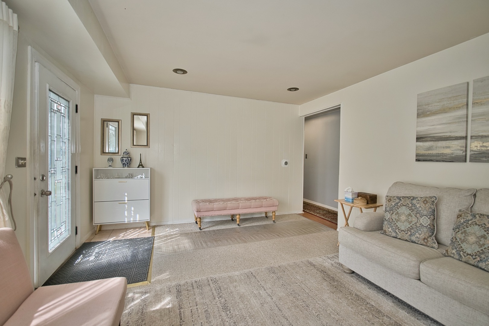 6948 Beckwith Road Morton Grove, IL 60053 - Photo 8 of 33 Gallery Image 8