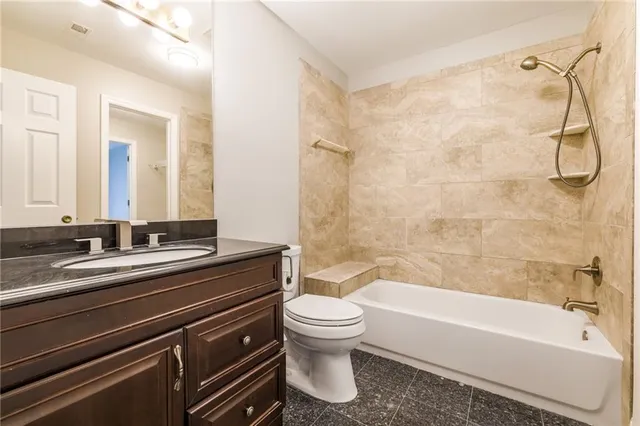 $215,000 | 915 McGill Park Avenue Northeast, Atlanta, GA 30312