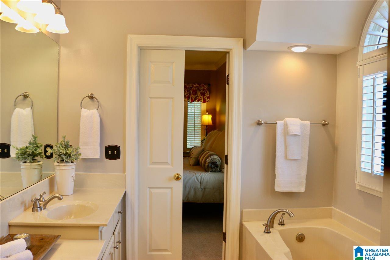 4857 Sulphur Springs Road Birmingham, AL 35226 - Photo 20 of 47