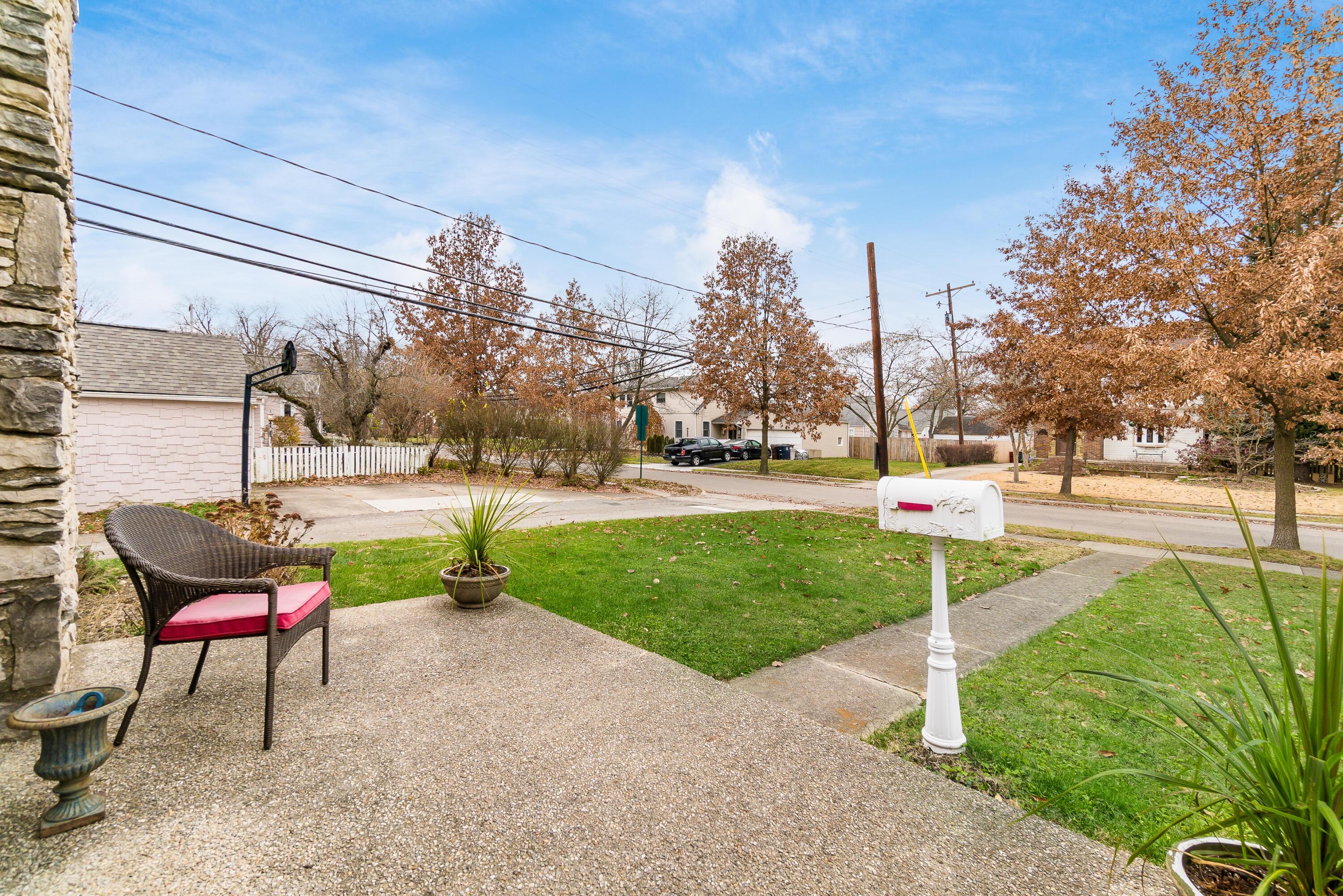 1014 South Cassingham Road Columbus, OH 43209 - Photo 27 of 29 e_1014_S_Cassingham_066