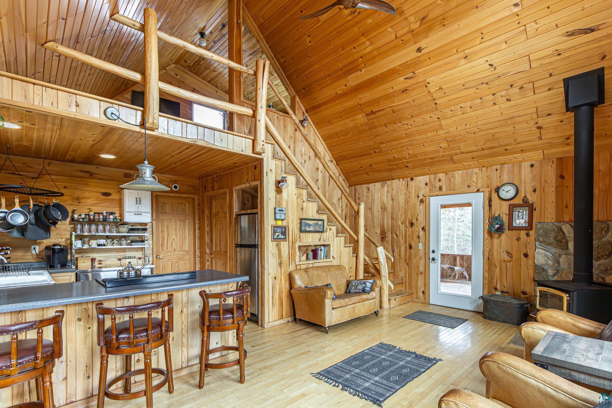 1736 North Grassy Road Ely, MN 55731 - Photo 4 of 97