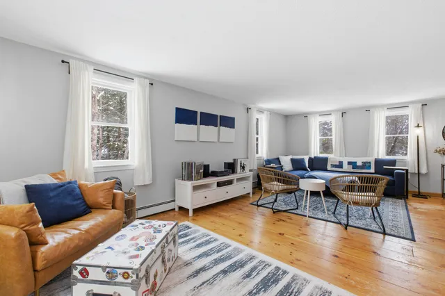 $579,900 | 100 Allen Road, Bow, NH 03304