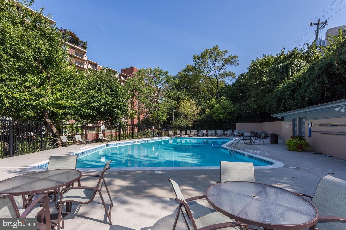 1300 South Arlington Ridge Road, Unit 618 Arlington, VA 22202 - Photo 20 of 29
