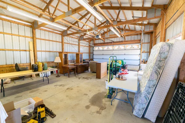 $390,000 | 3405 South White Rock Road, Rochelle, IL 61068