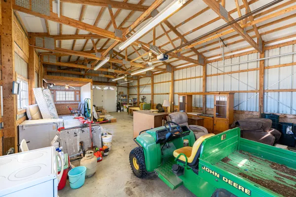 $390,000 | 3405 South White Rock Road, Rochelle, IL 61068