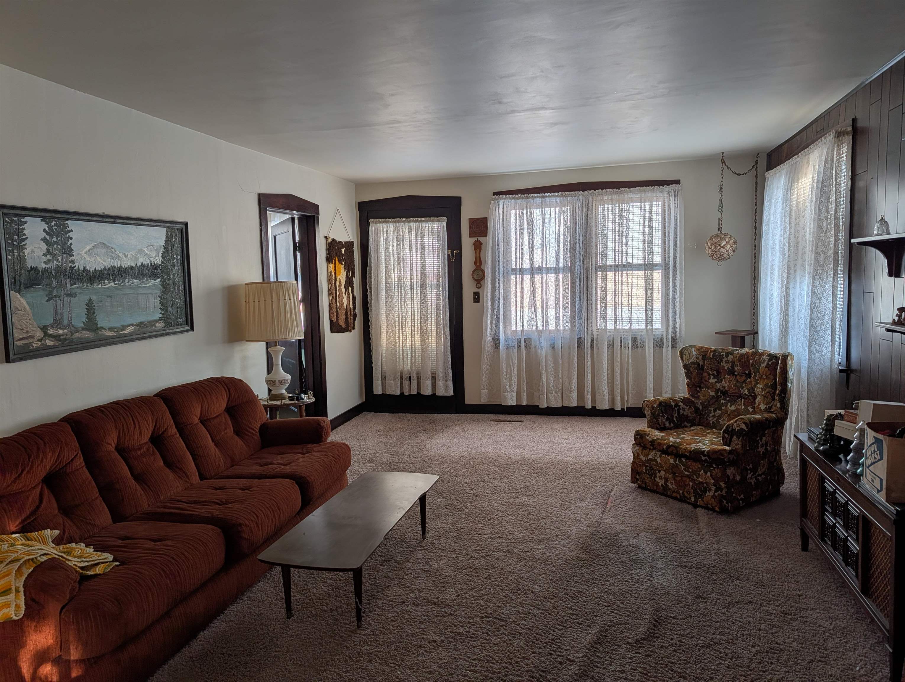 321 Eureka Street Genoa, IL 60135 - Photo 11 of 15 a living room with furniture and a window